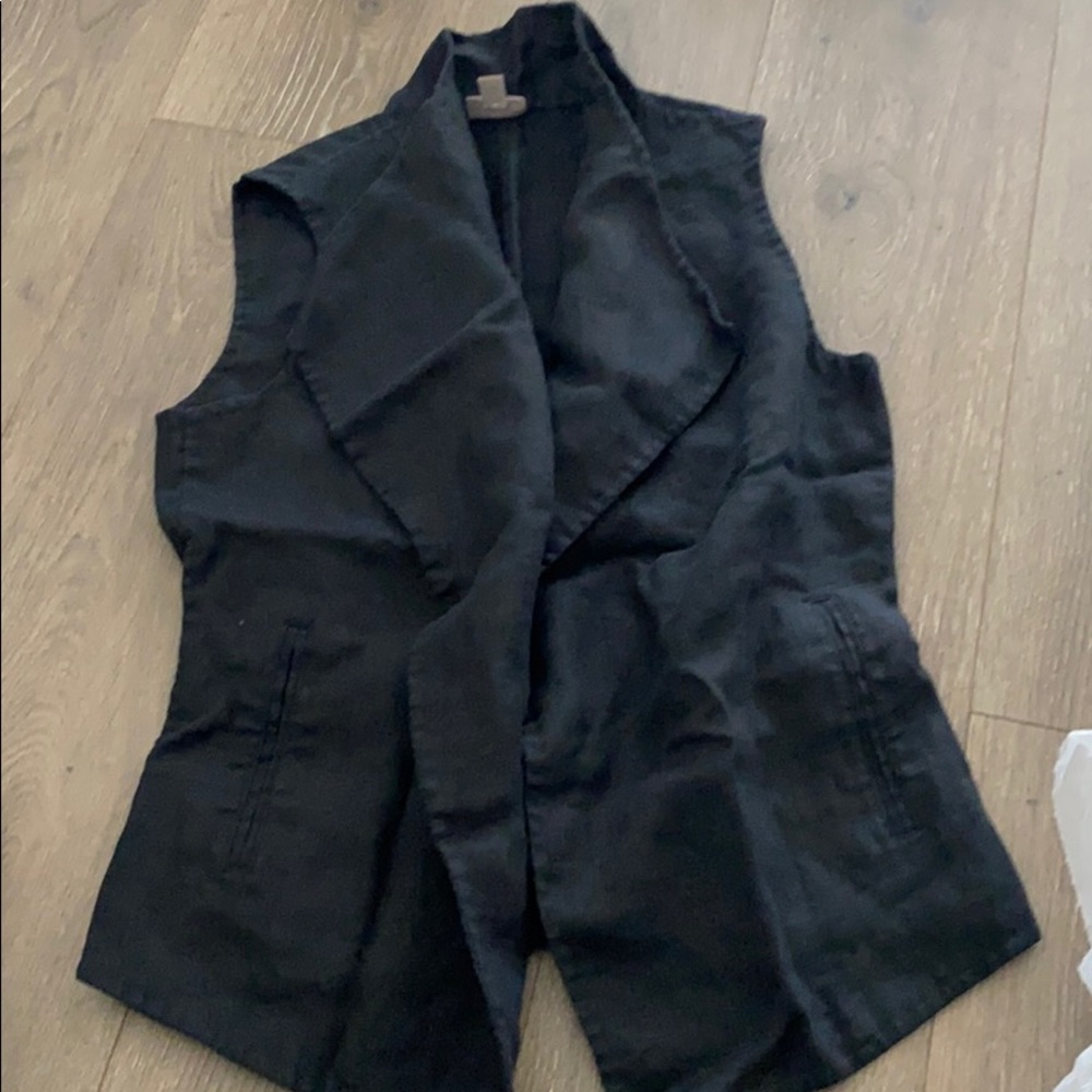JJill Black Sleeveless Top Vests Size small